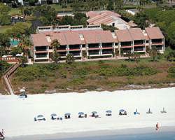 Club Regency of Marco Island Exterior 02